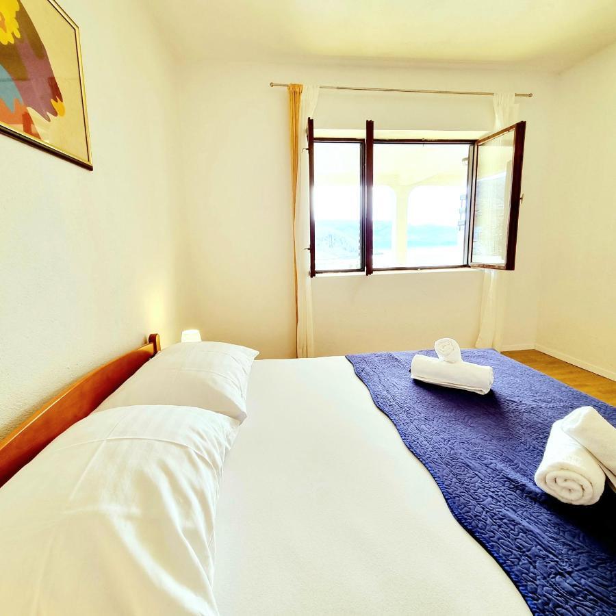 Stanko Sea View Apartment Metajna Bagian luar foto