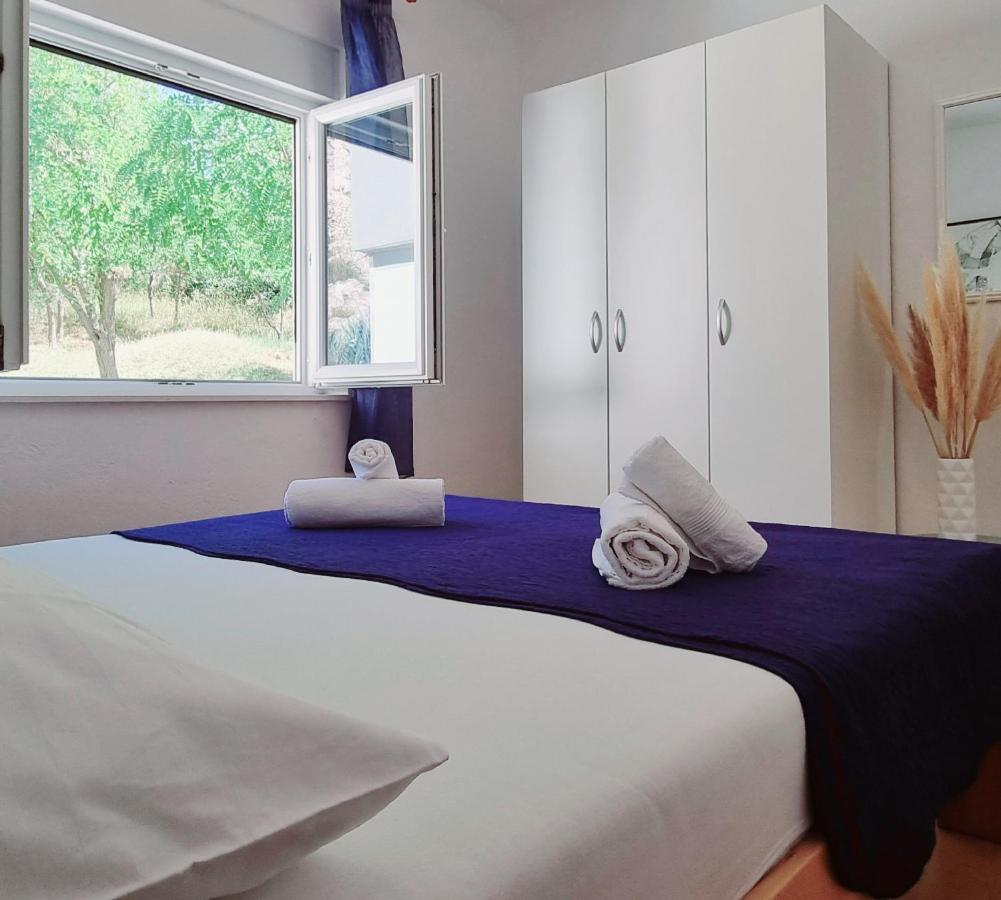 Stanko Sea View Apartment Metajna Bagian luar foto