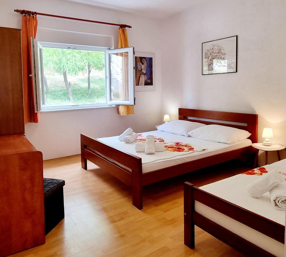 Stanko Sea View Apartment Metajna Bagian luar foto