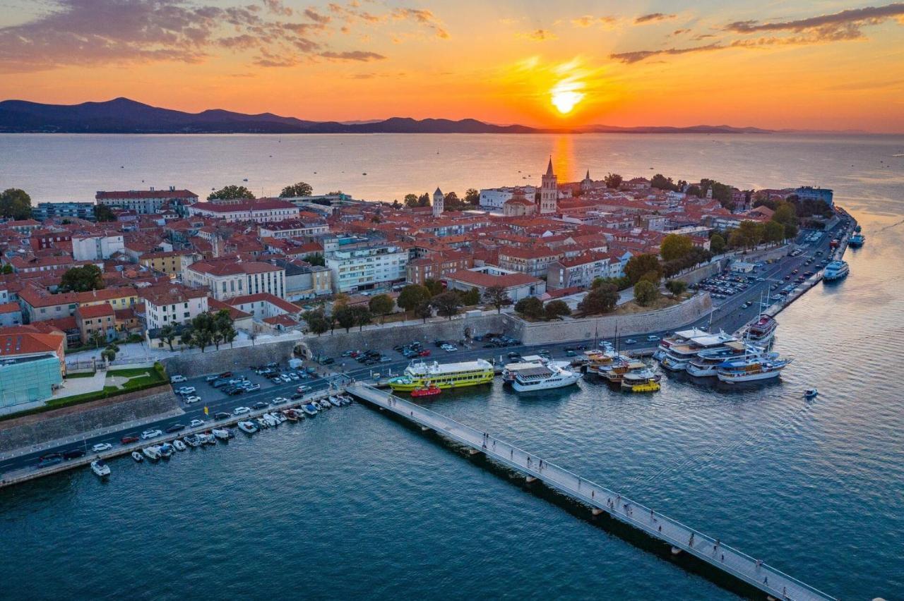 Stanko Sea View Apartment Metajna Bagian luar foto